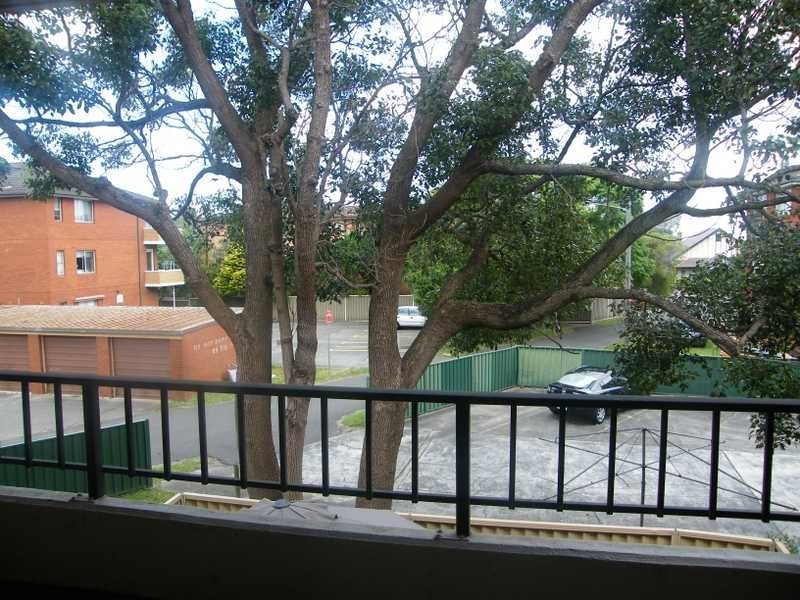 17/14-16 Meriton Street, Gladesville NSW 2111