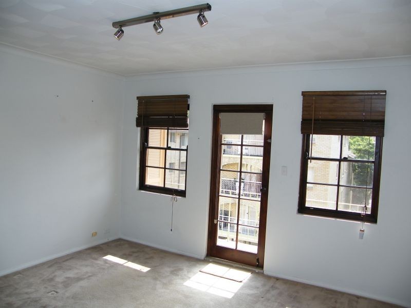 9/15 Ashburn Place, Gladesville NSW 2111