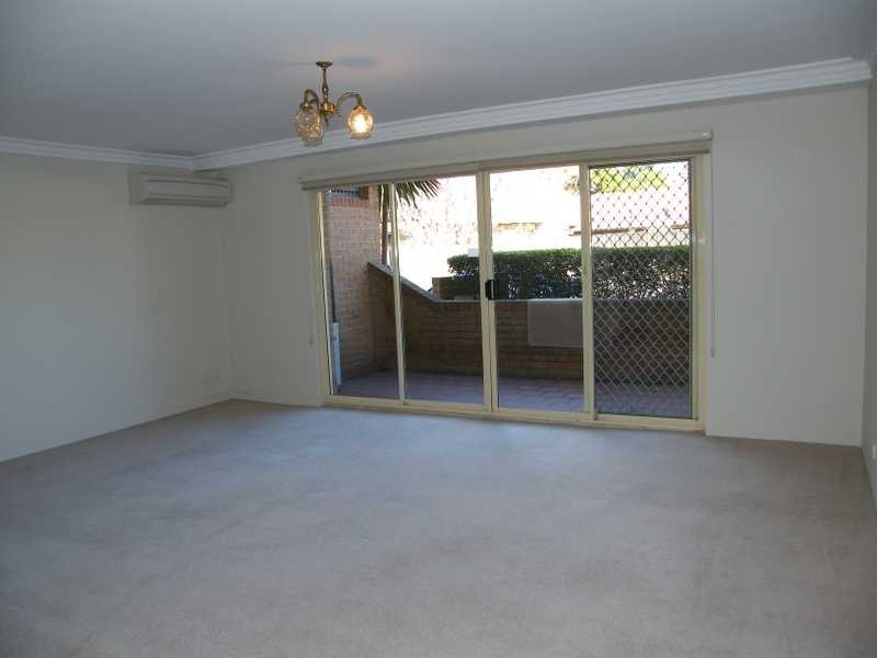 8/33 Wharf Road, Gladesville NSW 2111