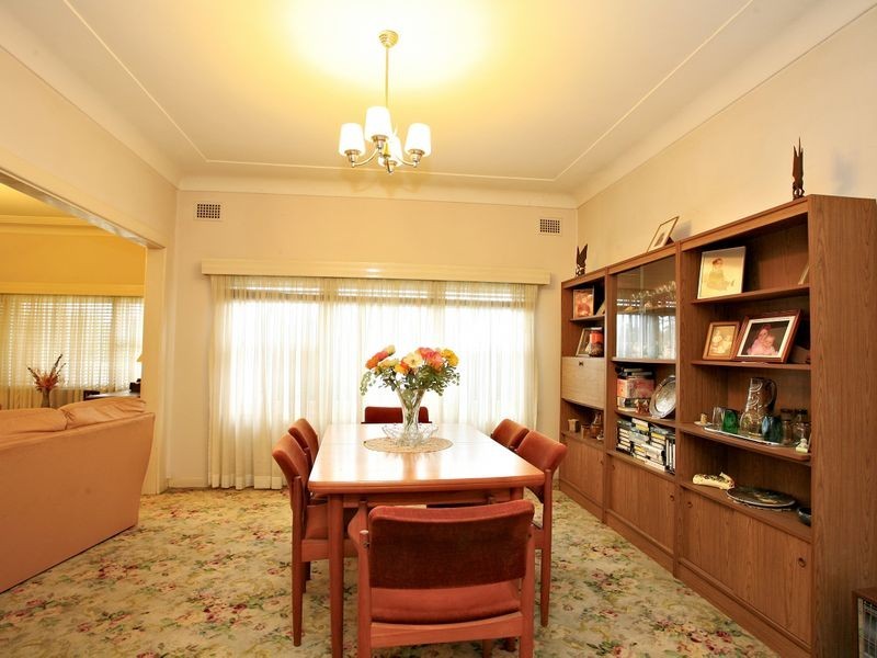 1 Eastview Avenue, North Ryde NSW 2113