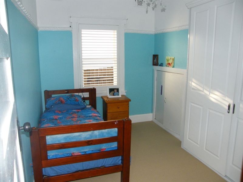 72 Western Crescent, Gladesville NSW 2111