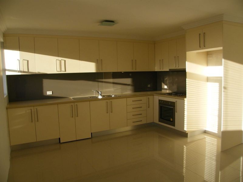 18/5 Western Crescent, Gladesville NSW 2111