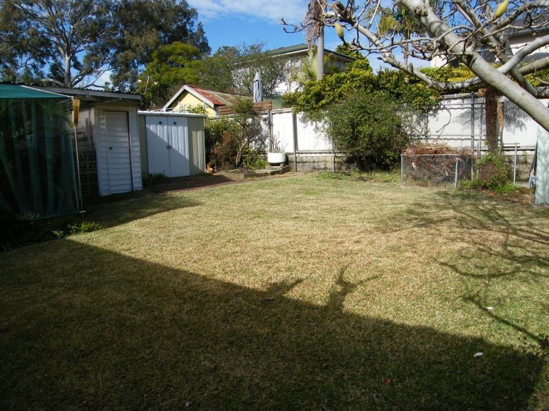 31 Barons Crescent, Gladesville NSW 2111