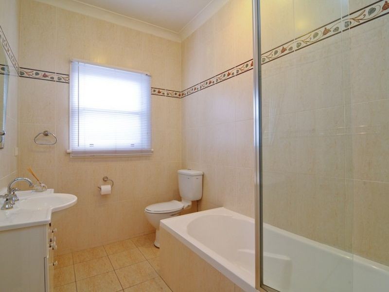 2 Primrose Avenue, Ryde NSW 2112