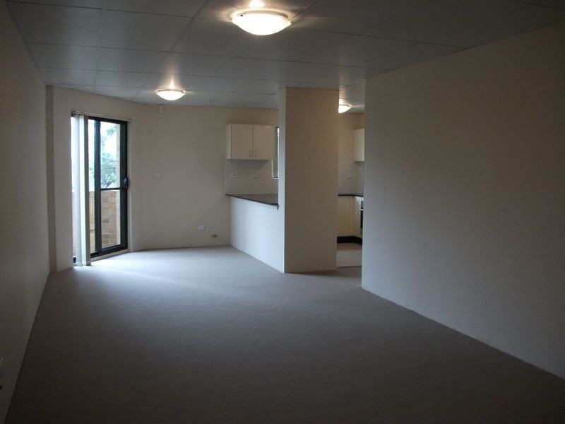 11/1-3 Linsley Street, Gladesville NSW 2111