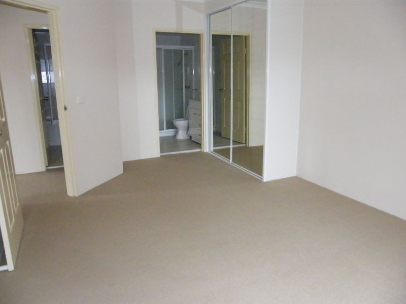 8/1-3 Linsley Street, Gladesville NSW 2111