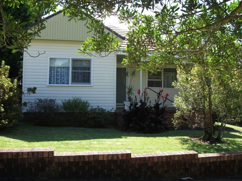 32 Blaxland Street, Hunters Hill NSW 2110