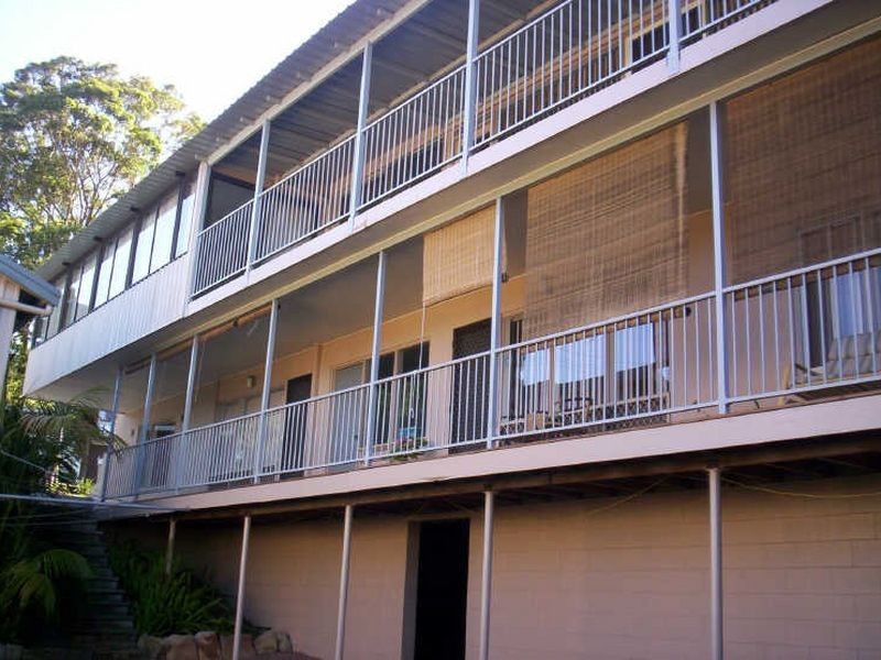 2/171 Avoca Drive, Green Point NSW 2251