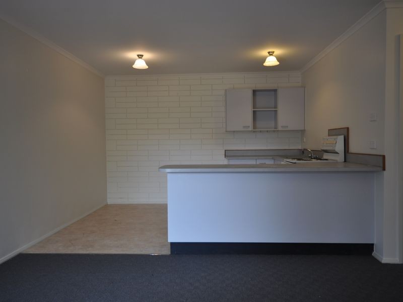 2/171 Avoca Drive, Green Point NSW 2251