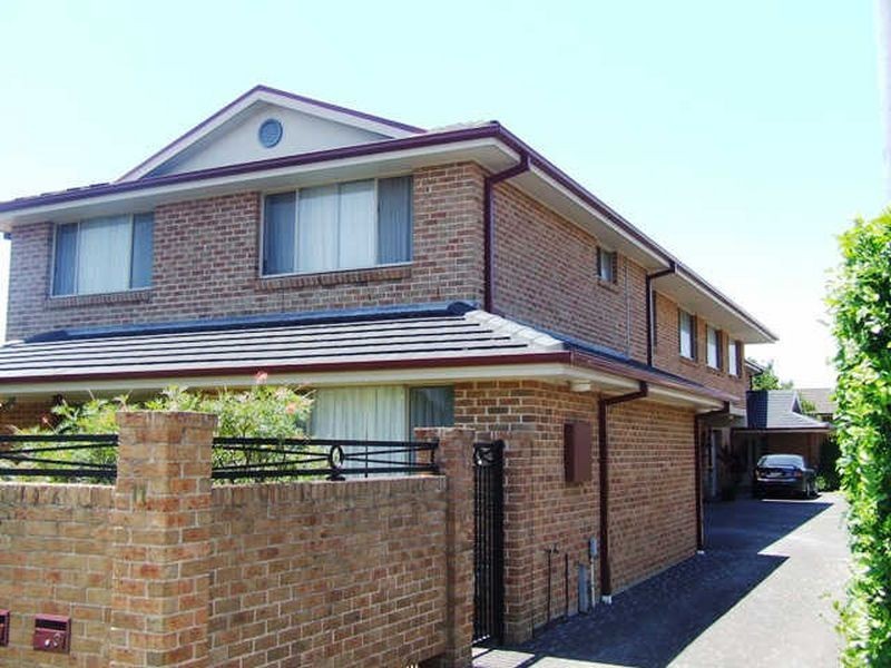 3/11 Melbourne Street, East Gosford NSW 2250