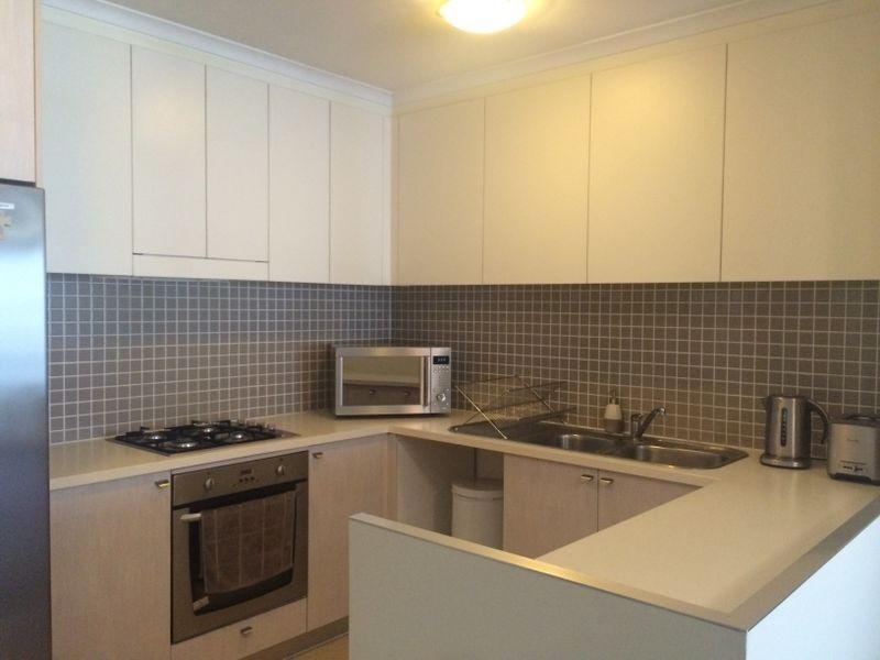 432/80 John Whiteway Drive, Gosford NSW 2250