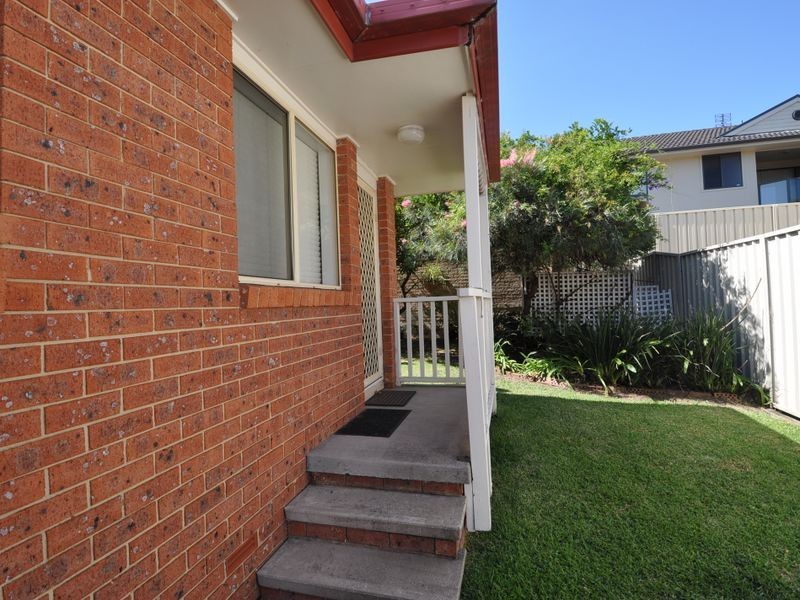 4/42 York Street, East Gosford NSW 2250