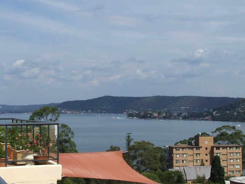 TH4/107-115 Henry Parry Drive, Gosford NSW 2250