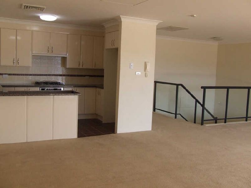 TH4/107-115 Henry Parry Drive, Gosford NSW 2250