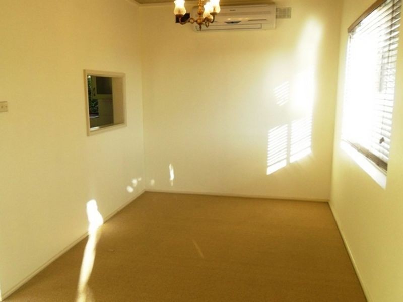 2/99 Henry Parry Drive, Gosford NSW 2250