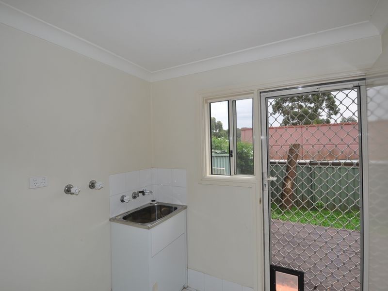 7/4 Parsons Road, Lisarow NSW 2250