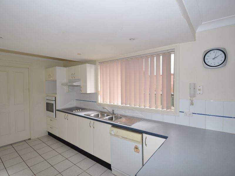 7/4 Parsons Road, Lisarow NSW 2250
