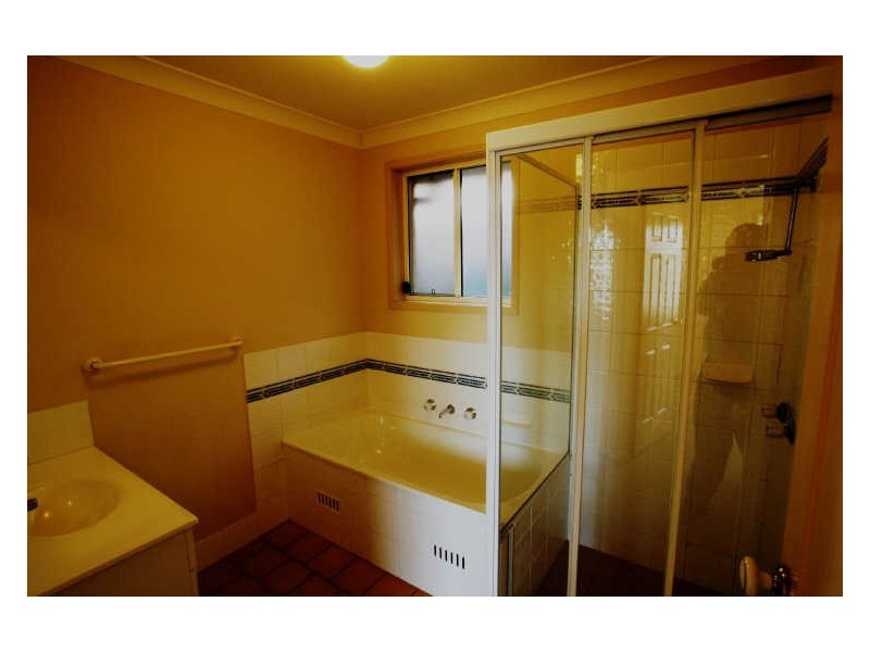 Lisarow NSW 2250
