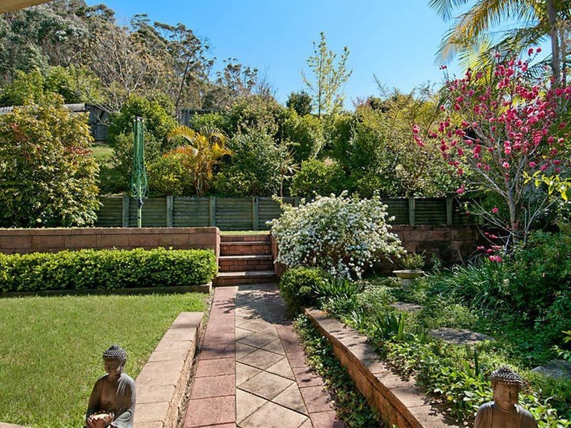 15 Mckellar Close, Point Clare NSW 2250