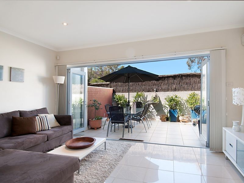 2/28 York Street, Point Frederick NSW 2250