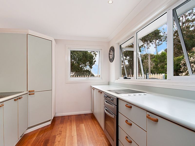 41 Plateau Road, North Gosford NSW 2250