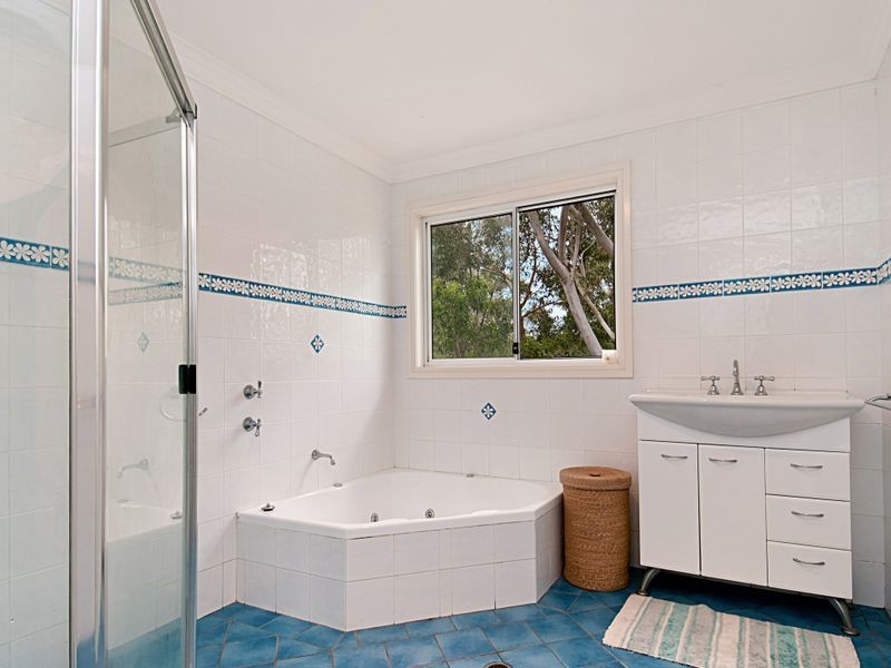 41 Plateau Road, North Gosford NSW 2250