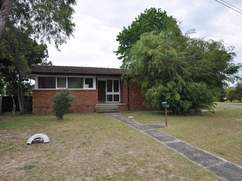 6 Grafton Avenue, Woy Woy NSW 2256