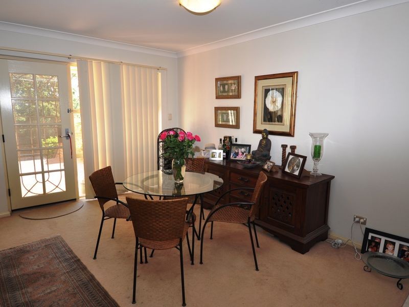 4/92 John Whiteway Drive, Gosford NSW 2250