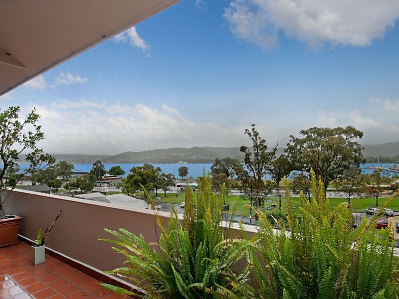 6/60 Henry Parry Drive, Gosford NSW 2250