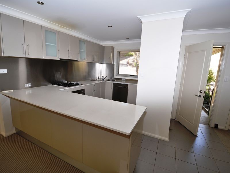 16/188-198 Gertrude Street, Gosford NSW 2250