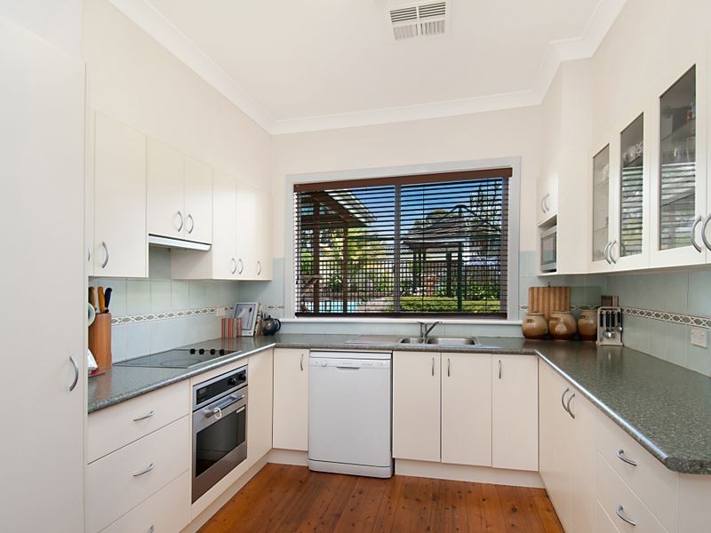 Point Frederick NSW 2250