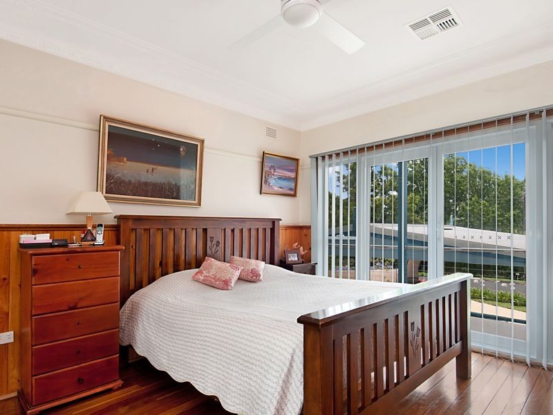 Point Frederick NSW 2250