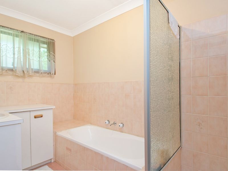 178 Showground Road, Narara NSW 2250