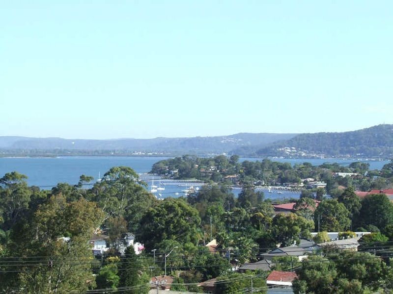 25 Carrol Avenue, East Gosford NSW 2250