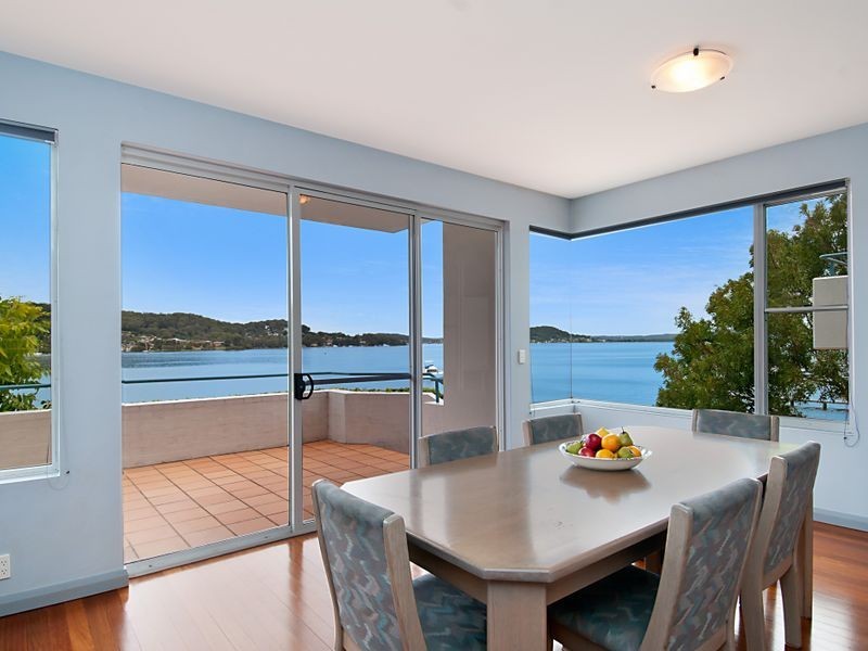 37 Caroline Street, East Gosford NSW 2250