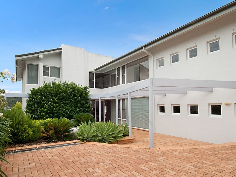 37 Caroline Street, East Gosford NSW 2250
