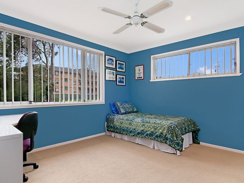 3 Duke Street, Point Frederick NSW 2250