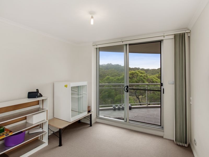 244/80 John Whiteway Drive, Gosford NSW 2250