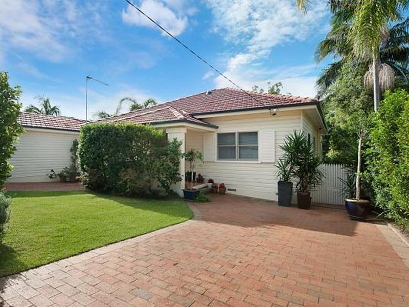 Point Frederick NSW 2250