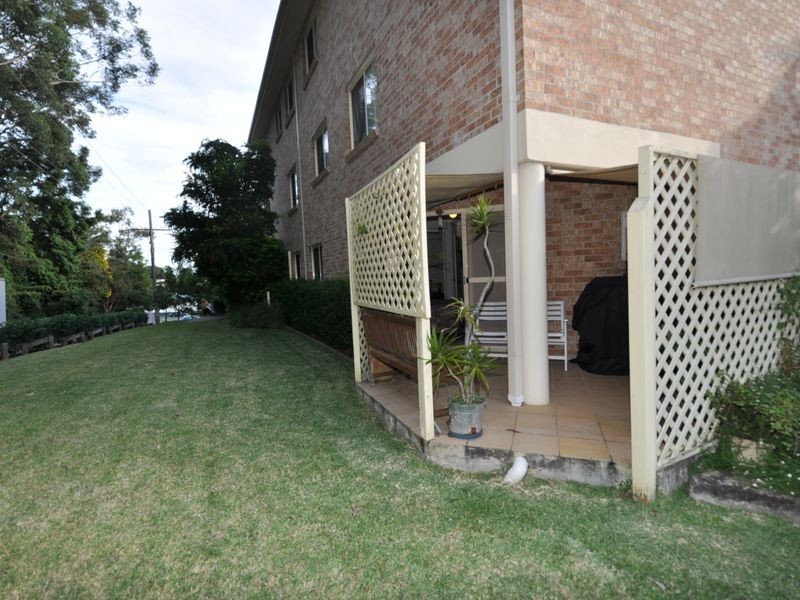 1/2-4 Mulkarra Avenue, Gosford NSW 2250