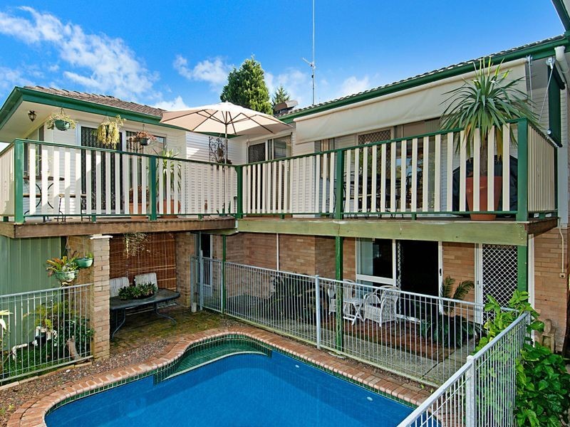 2/9 Wyoming Rd, Wyoming NSW 2250