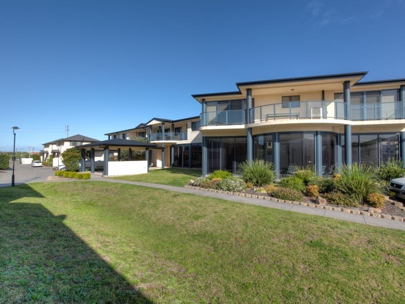 1/74 Hutton Road, The Entrance North NSW 2261