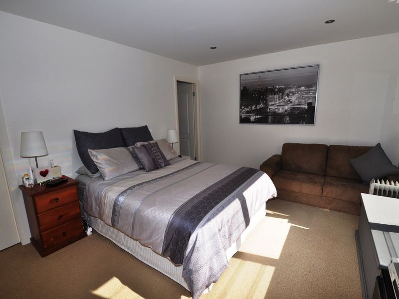 West Gosford NSW 2250