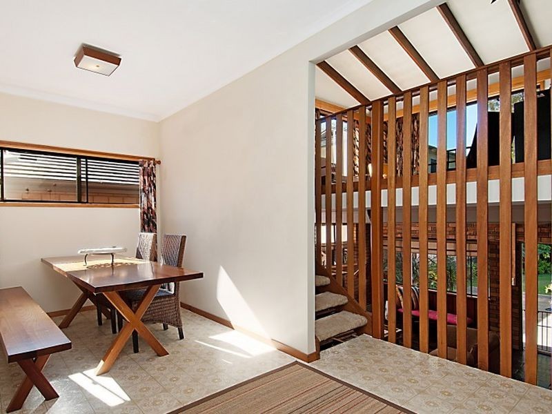 87 Albany Street, Point Frederick NSW 2250