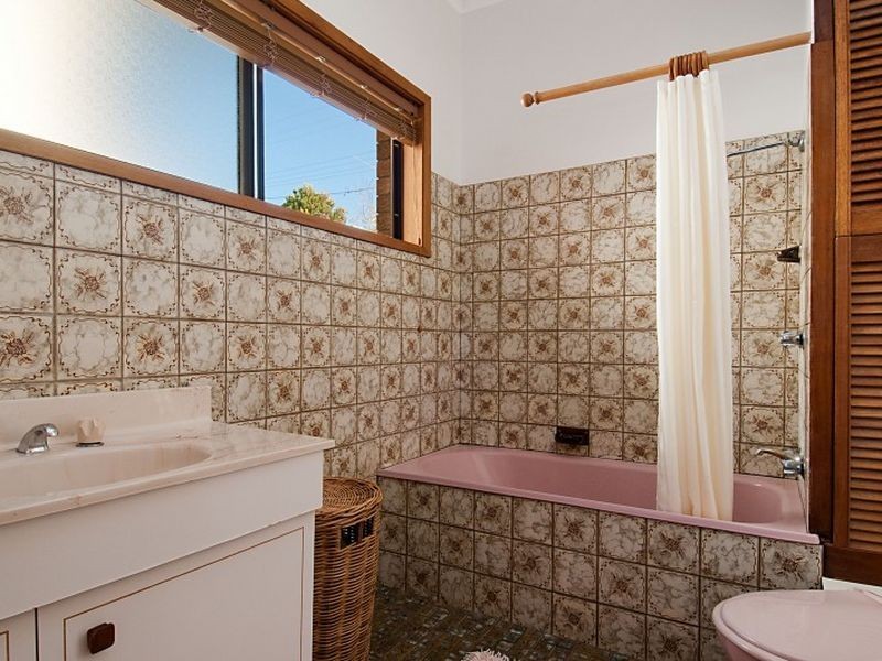 87 Albany Street, Point Frederick NSW 2250