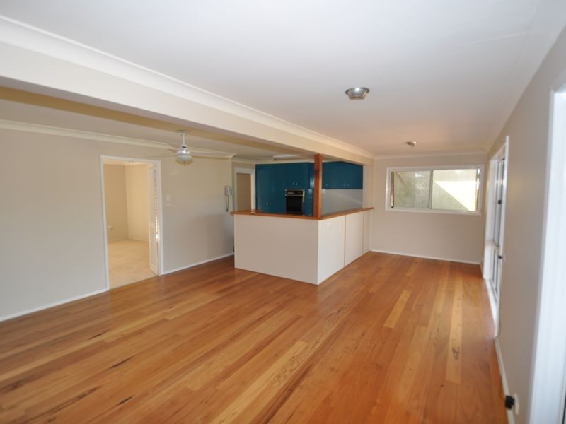 6 Yirik Close, Lisarow NSW 2250