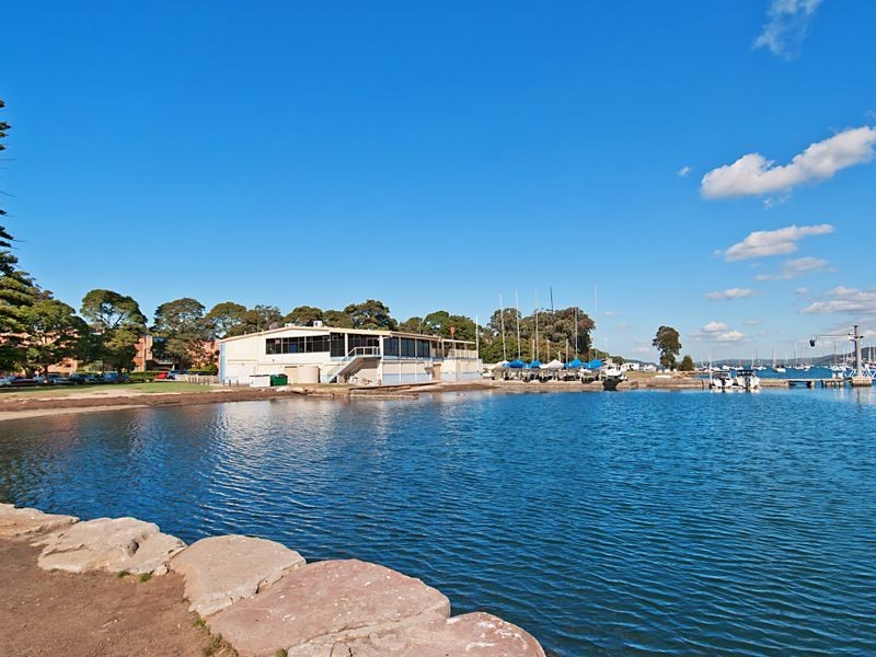 Point Frederick NSW 2250