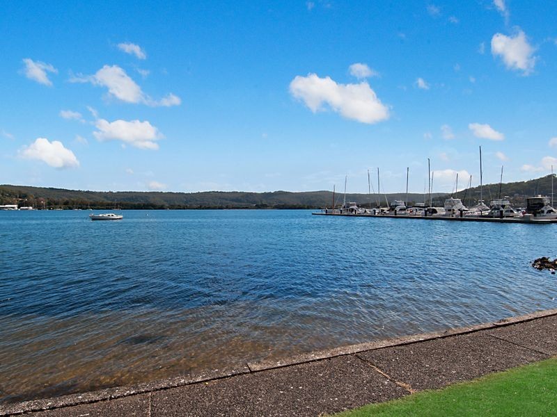 Point Frederick NSW 2250