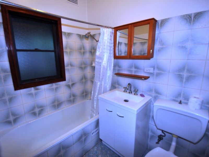 East Gosford NSW 2250