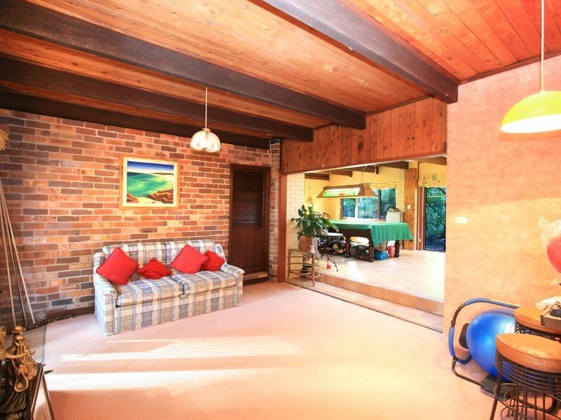 135 Avoca Drive, Kincumber NSW 2251